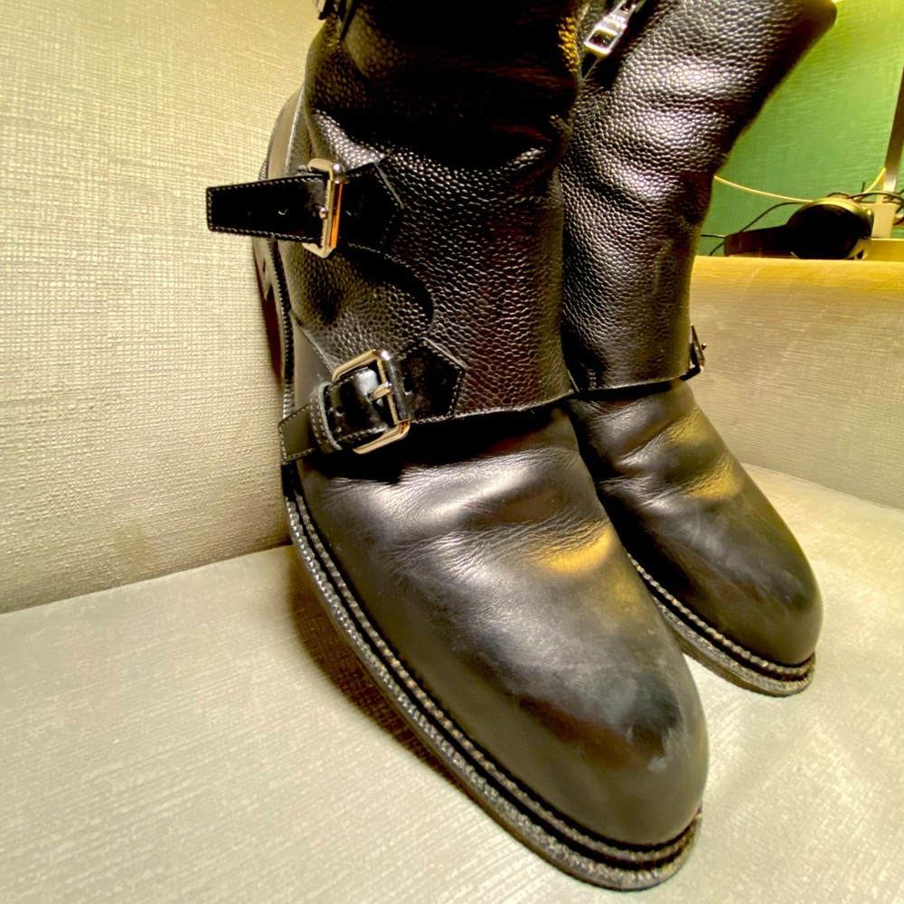 Louis Vuitton men's boots ( little use ) in black leather - size 10 - Picture 2 of 6